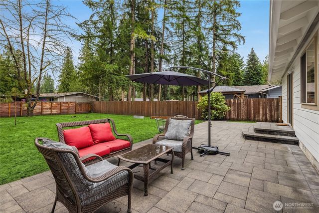 15812 196th Place NE, Woodinville, WA 98077