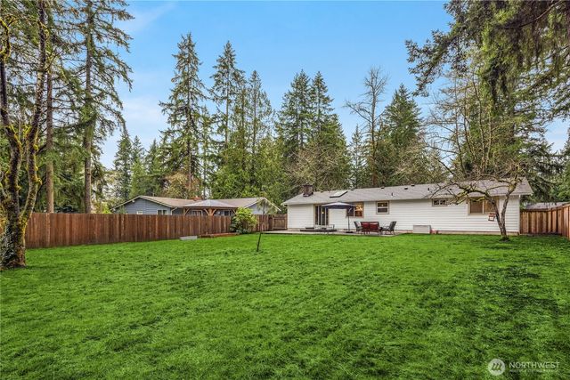 15812 196th Place NE, Woodinville, WA 98077