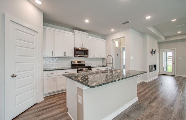 21822 Heather Elm Drive, Cypress, TX 77433