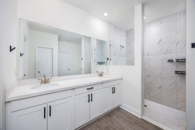 133 E Sky Way, Freeport, FL 32439