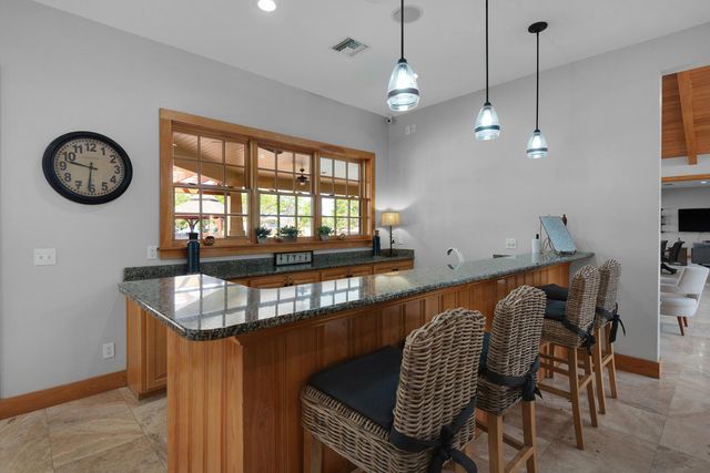 133 E Sky Way, Freeport, FL 32439