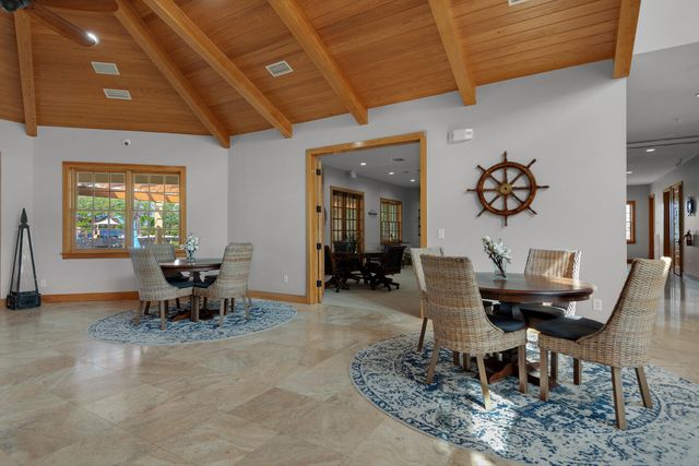 133 E Sky Way, Freeport, FL 32439