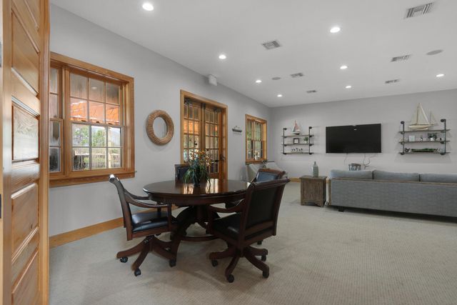 133 E Sky Way, Freeport, FL 32439