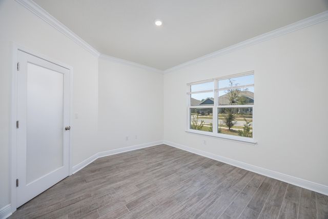 133 E Sky Way, Freeport, FL 32439