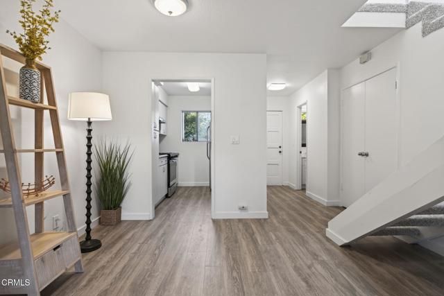 969 Miramonte Drive 5, Santa Barbara, CA 93109