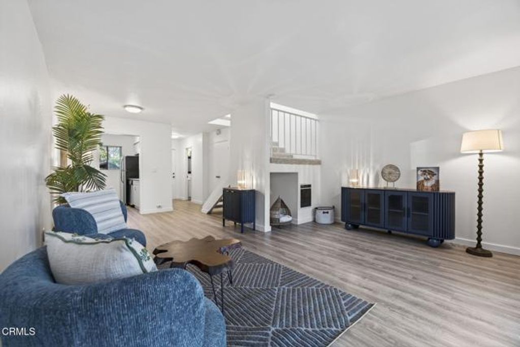 969 Miramonte Drive 5, Santa Barbara, CA 93109