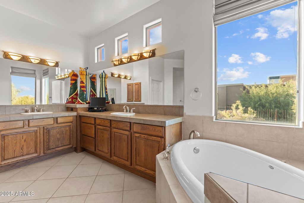 Image 23 of property listing at 27105 N 162nd Street, Scottsdale, AZ 85262