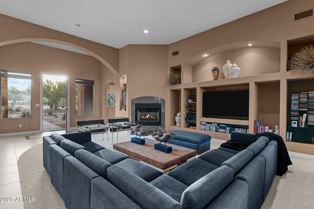 Image 37 of property listing at 27105 N 162nd Street, Scottsdale, AZ 85262