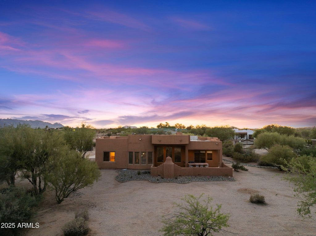 Image 55 of property listing at 27105 N 162nd Street, Scottsdale, AZ 85262