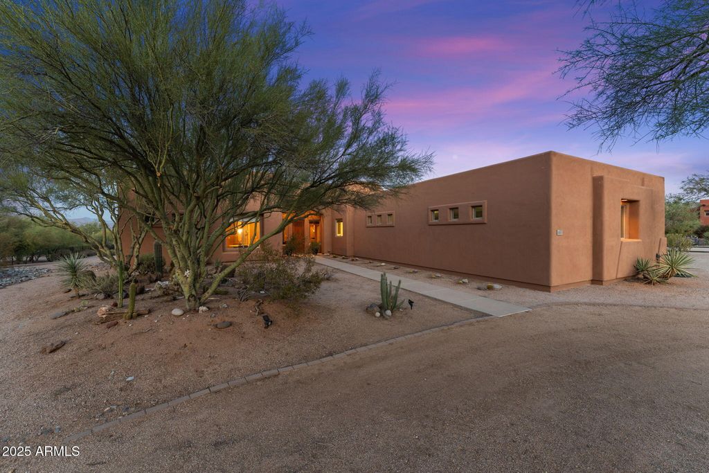 Image 57 of property listing at 27105 N 162nd Street, Scottsdale, AZ 85262