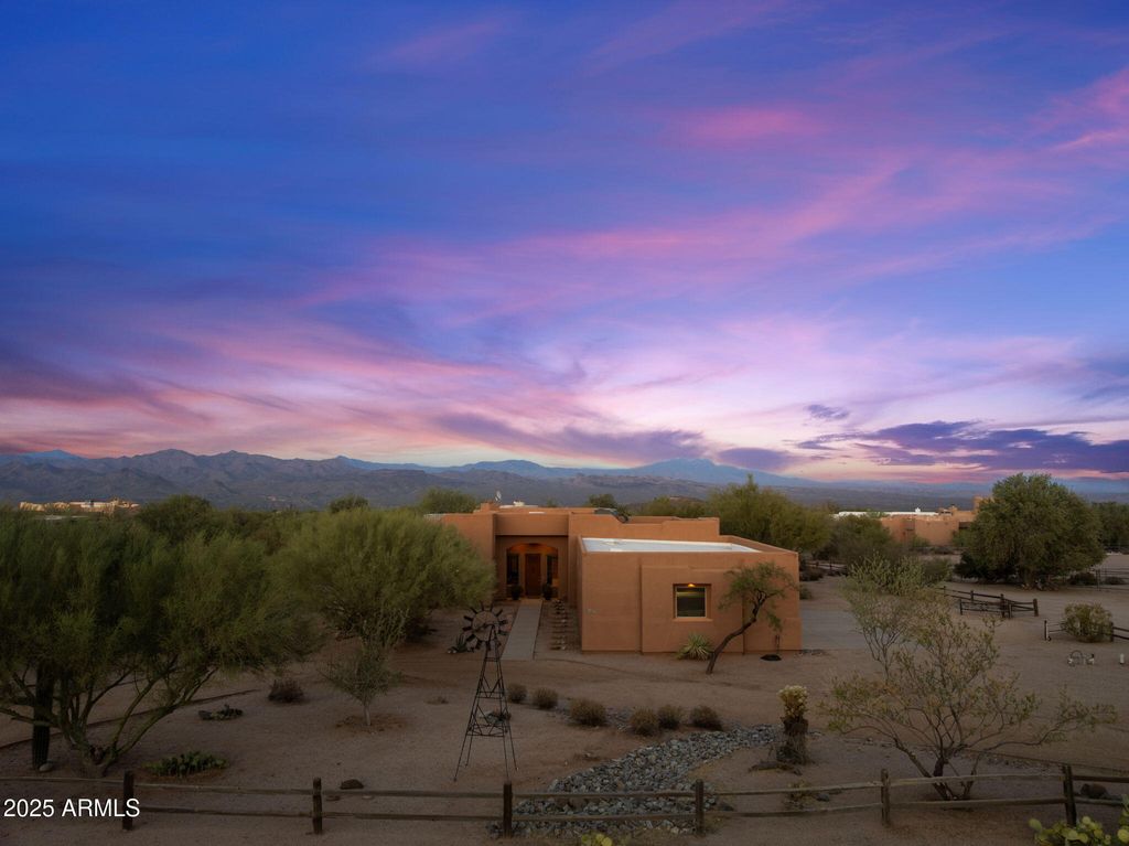 Image 58 of property listing at 27105 N 162nd Street, Scottsdale, AZ 85262
