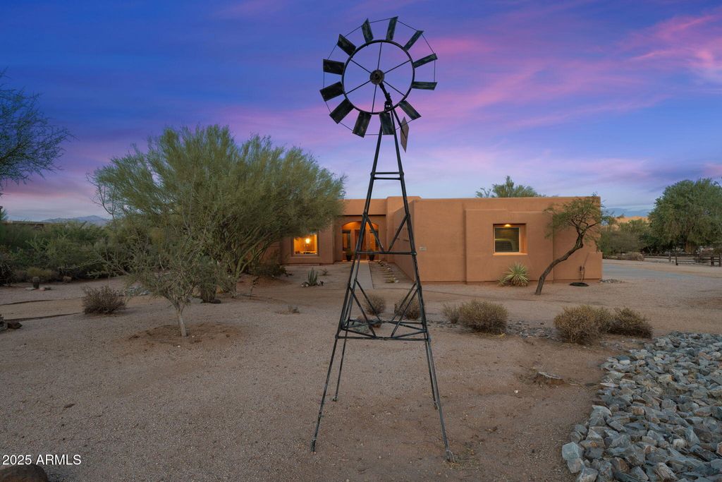 Image 59 of property listing at 27105 N 162nd Street, Scottsdale, AZ 85262