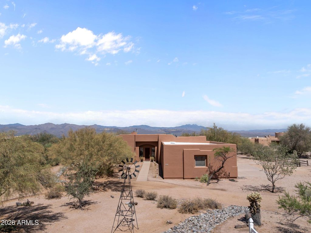 Image 67 of property listing at 27105 N 162nd Street, Scottsdale, AZ 85262