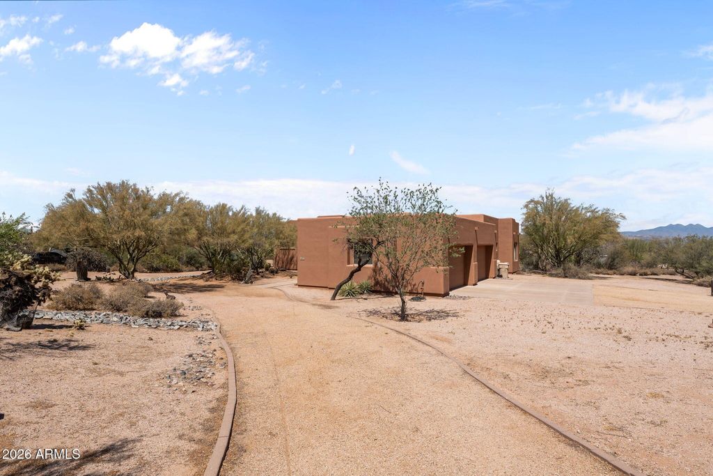 Image 71 of property listing at 27105 N 162nd Street, Scottsdale, AZ 85262