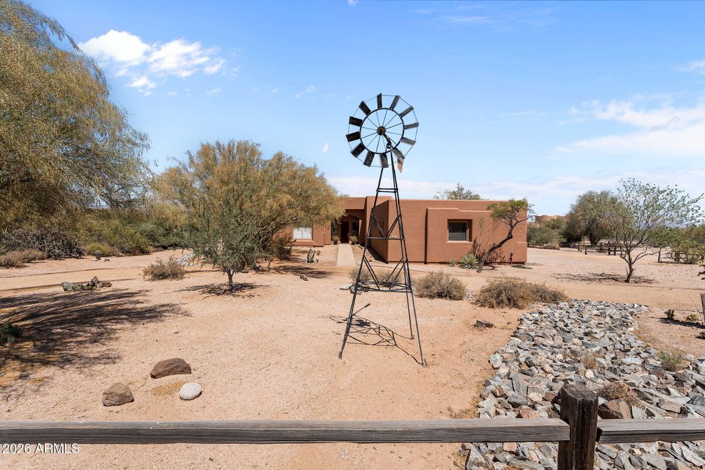Image 78 of property listing at 27105 N 162nd Street, Scottsdale, AZ 85262