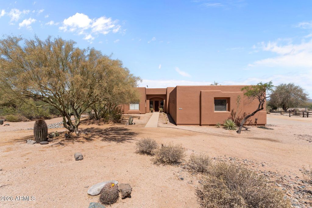 Image 79 of property listing at 27105 N 162nd Street, Scottsdale, AZ 85262