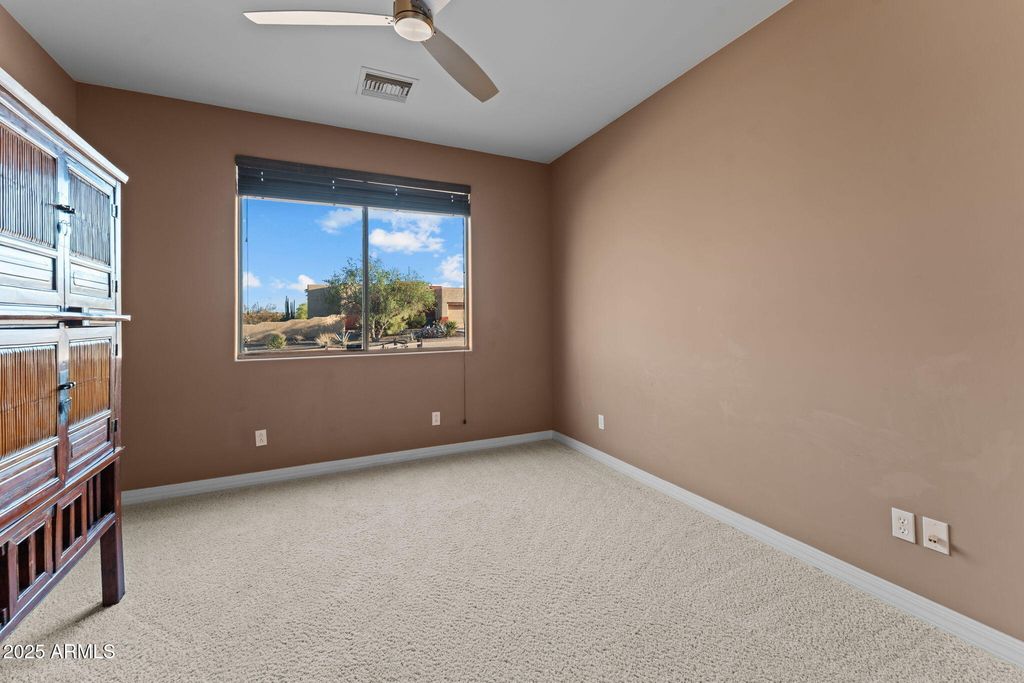 Image 9 of property listing at 27105 N 162nd Street, Scottsdale, AZ 85262