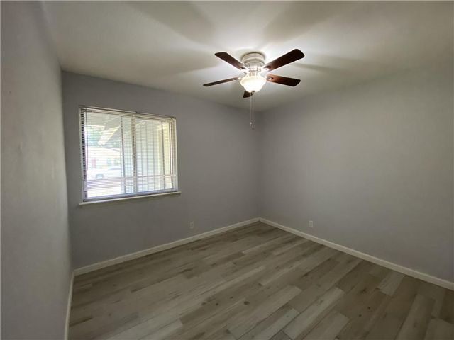 1303 Barrington DR, Austin, TX 78753