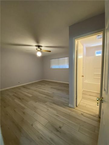 1303 Barrington DR, Austin, TX 78753