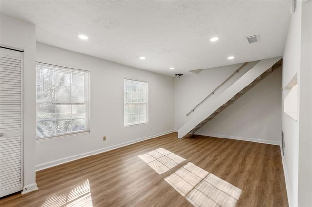 1358 Surrey SW Lane, Marietta, GA 30008