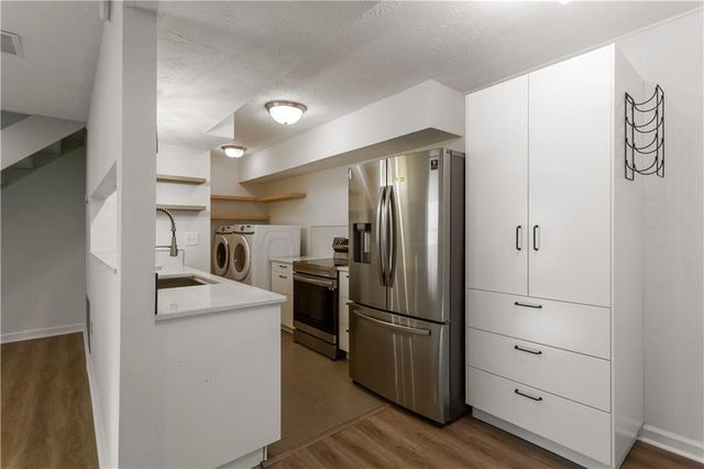 1358 Surrey SW Lane, Marietta, GA 30008