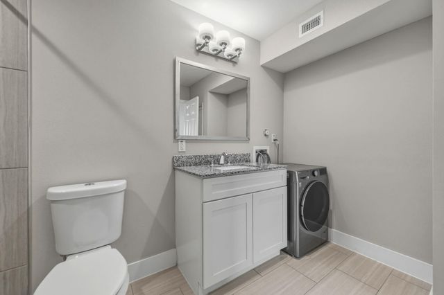 935 La Posada DR 144, Austin, TX 78752