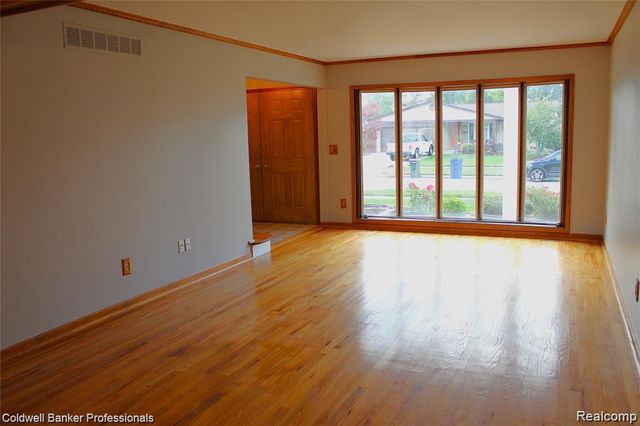 44227 Brandywyne Road, Canton, MI 48187