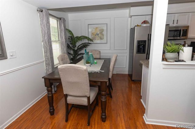 3233 Northfield Court, Lake Orion, MI 48360