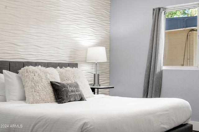 6834 E 4TH Street 7, Scottsdale, AZ 85251