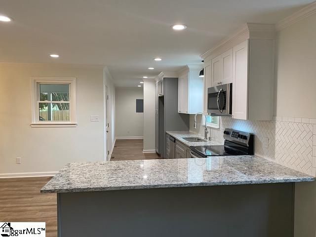 203 Pleasant Drive, Greer, SC 29651