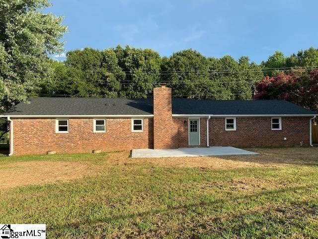 203 Pleasant Drive, Greer, SC 29651