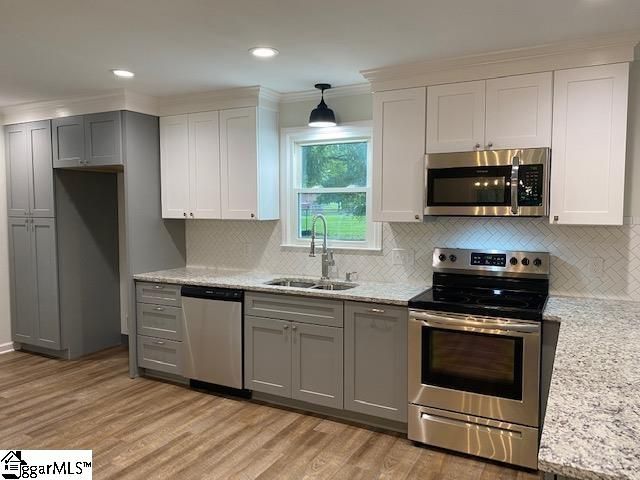 203 Pleasant Drive, Greer, SC 29651