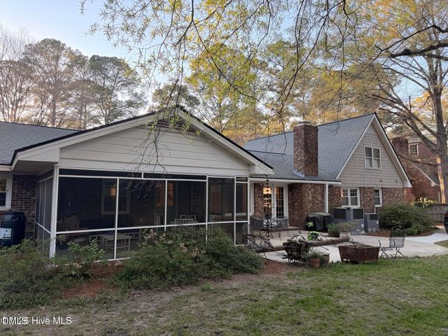 2210 Sulgrave Drive NW, Wilson, NC 27896