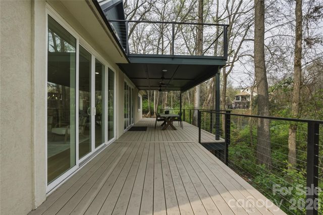 1417 S Wendover Road, Charlotte, NC 28211