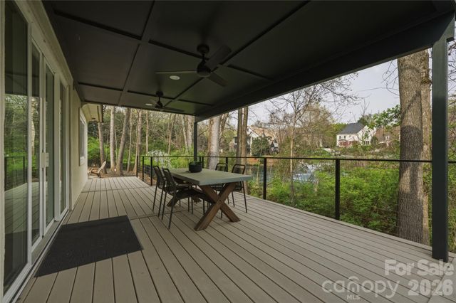 1417 S Wendover Road, Charlotte, NC 28211