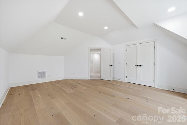 1417 S Wendover Road, Charlotte, NC 28211