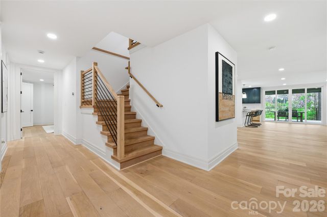 1417 S Wendover Road, Charlotte, NC 28211