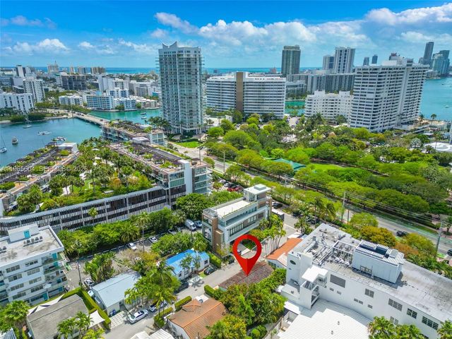 2 Farrey Ln 0, Miami Beach, FL 33139