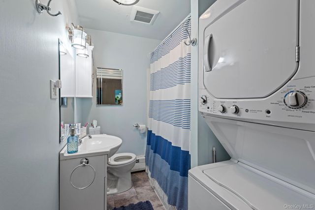 33 Oleander Drive, Northport, NY 11768