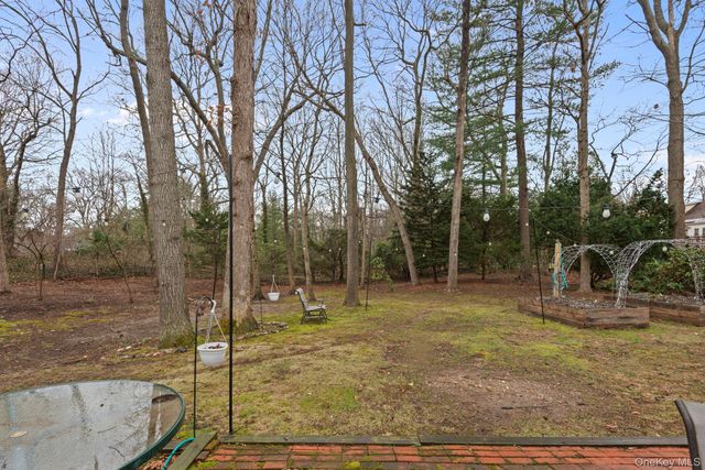 33 Oleander Drive, Northport, NY 11768