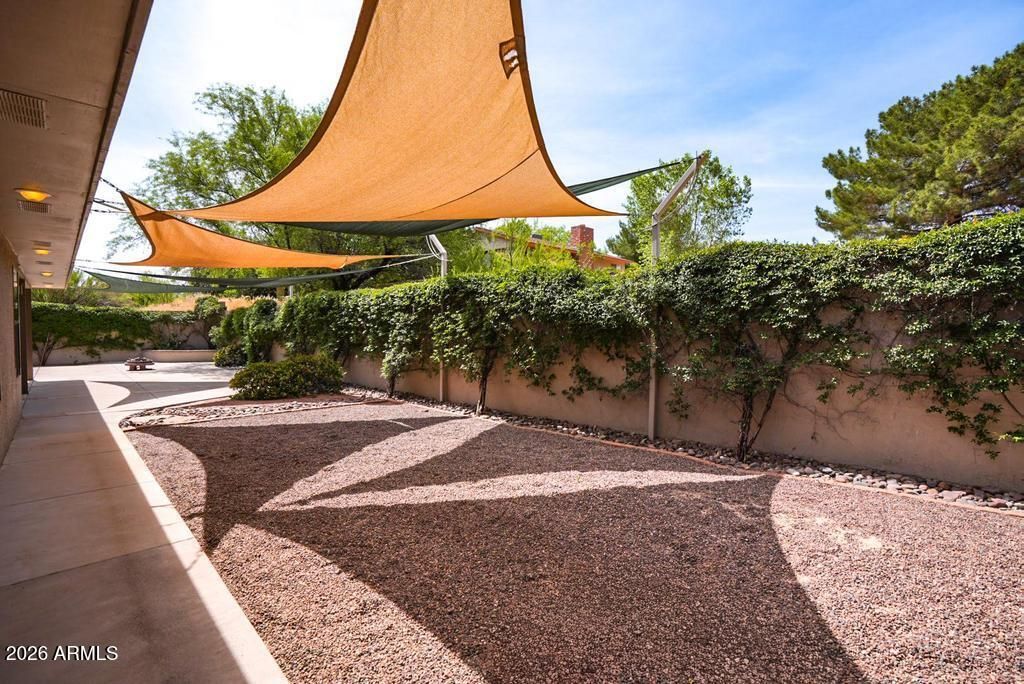 Image 6 of property listing at 4657 E BROKEN SADDLE Drive, Cottonwood, AZ 86326