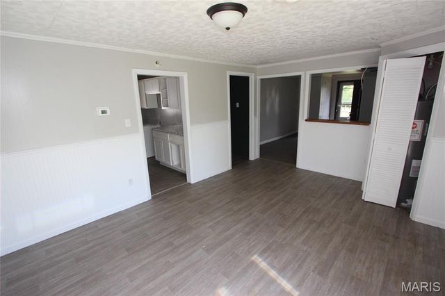 1405 E Chestnut Street, Desloge, MO 63601