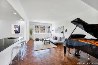 130 E 63RD Street # 12B, New York City, NY 10065