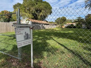 261 NW 96th St, Miami, FL 33150