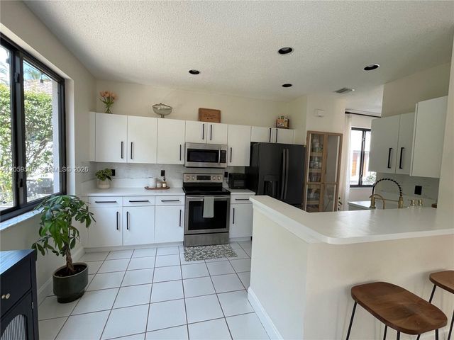 1456 Sabal Trail, Weston, FL 33327