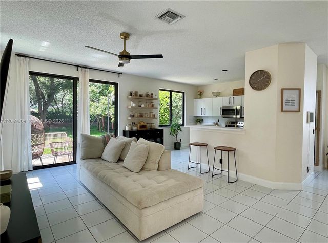 1456 Sabal Trail, Weston, FL 33327