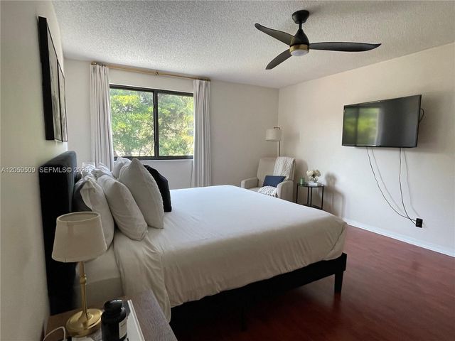 1456 Sabal Trail, Weston, FL 33327