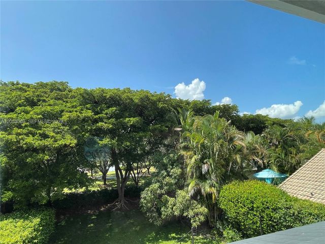 1456 Sabal Trail, Weston, FL 33327