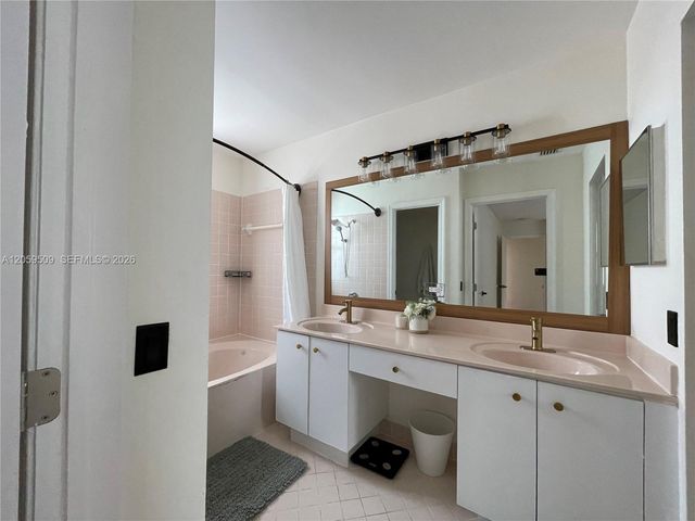 1456 Sabal Trail, Weston, FL 33327