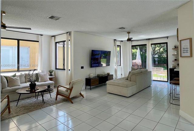 1456 Sabal Trail, Weston, FL 33327
